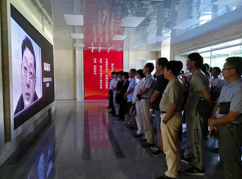 说明: IMG_20180906_132302 说明: IMG_20180906_132302