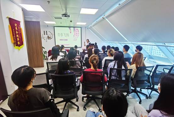 说明: 尉严文学姐分享1