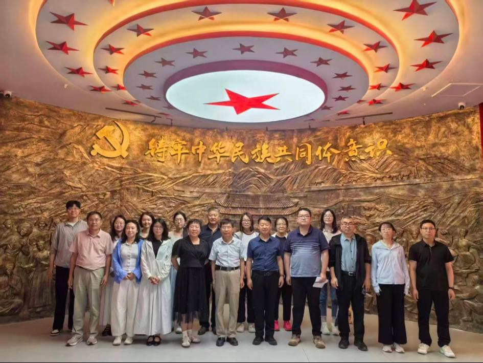 京疆携手研思政 互通共融育新人——bat365在线平台思政课教师赴昆玉职业技术学院交流调研